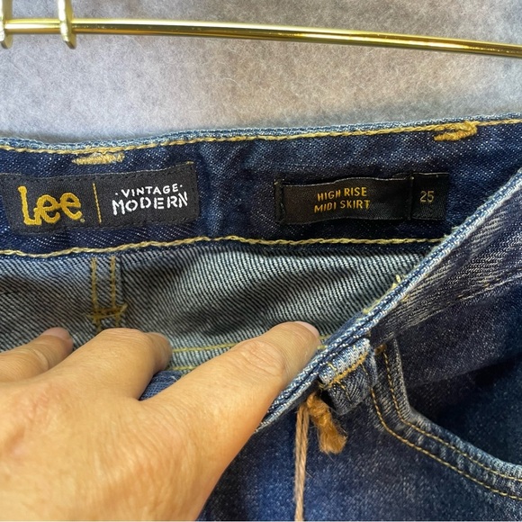 Lee High Rise Button Kansas Blue Dark Wash Denim Midi Skirt - Picture 3 of 8